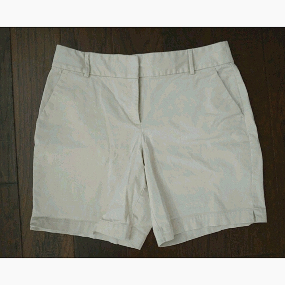 LOFT Riviera shorts, size 10, 8" inseam